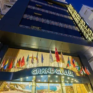 Szálloda Grand Gulluk & Center