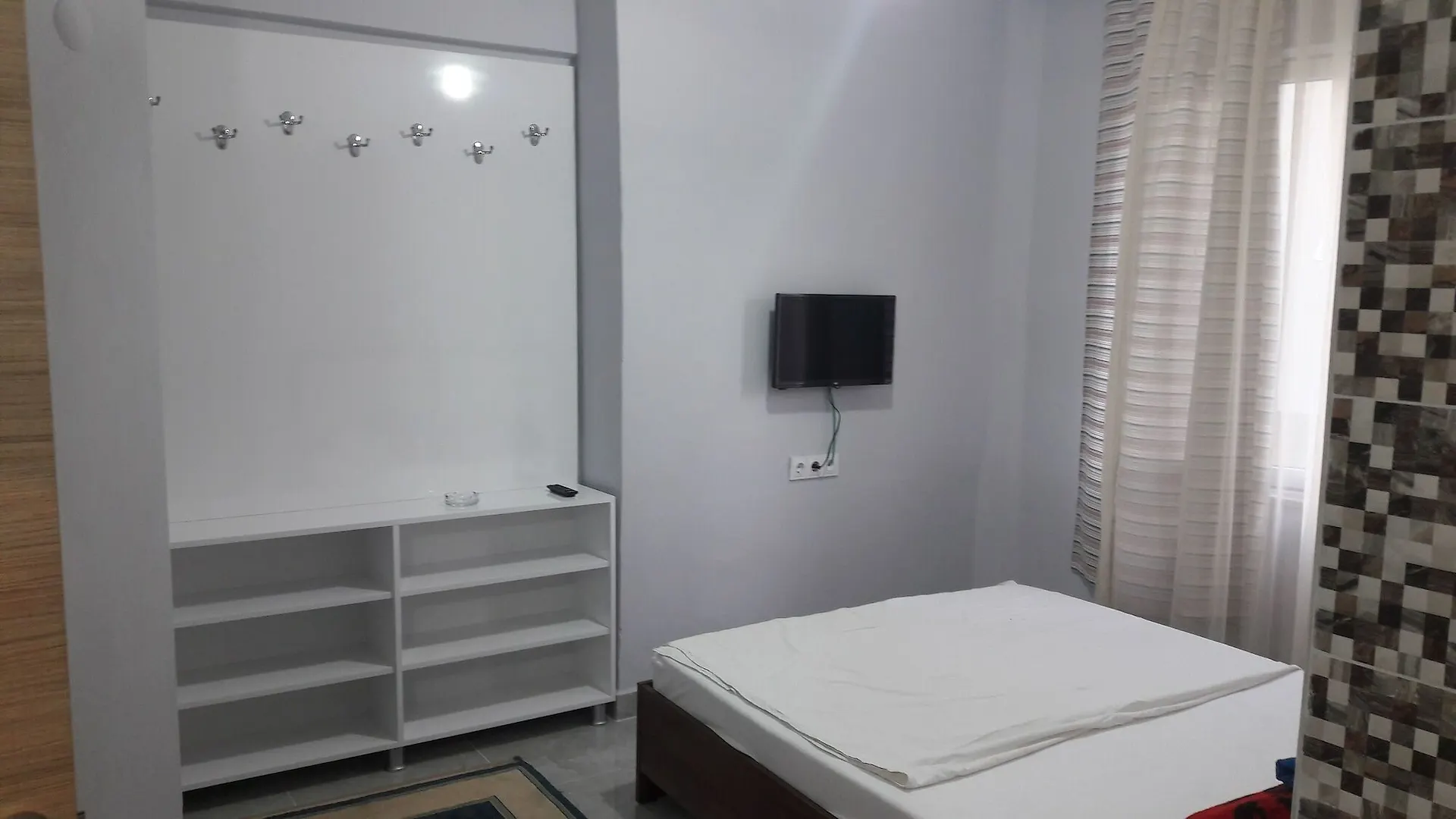 Gunay Pansiyon אנטליה 2*,